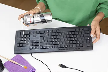Tastatur reinigen: Bakterien & Schmutz entfernen | Hama CH